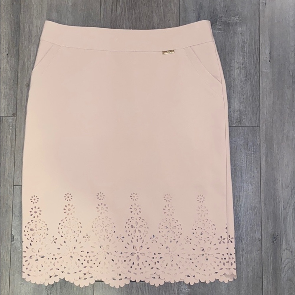 A European SAN Svit laser cut beige pencil skirt